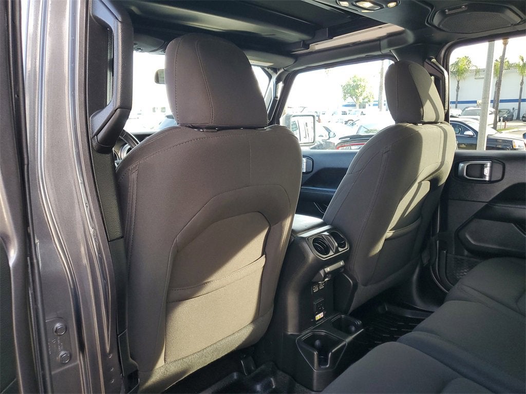 2021 Jeep Wrangler Unlimited Sahara 4x4