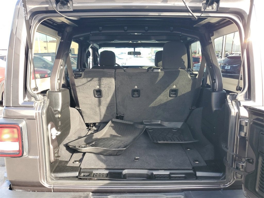 2021 Jeep Wrangler Unlimited Sahara 4x4