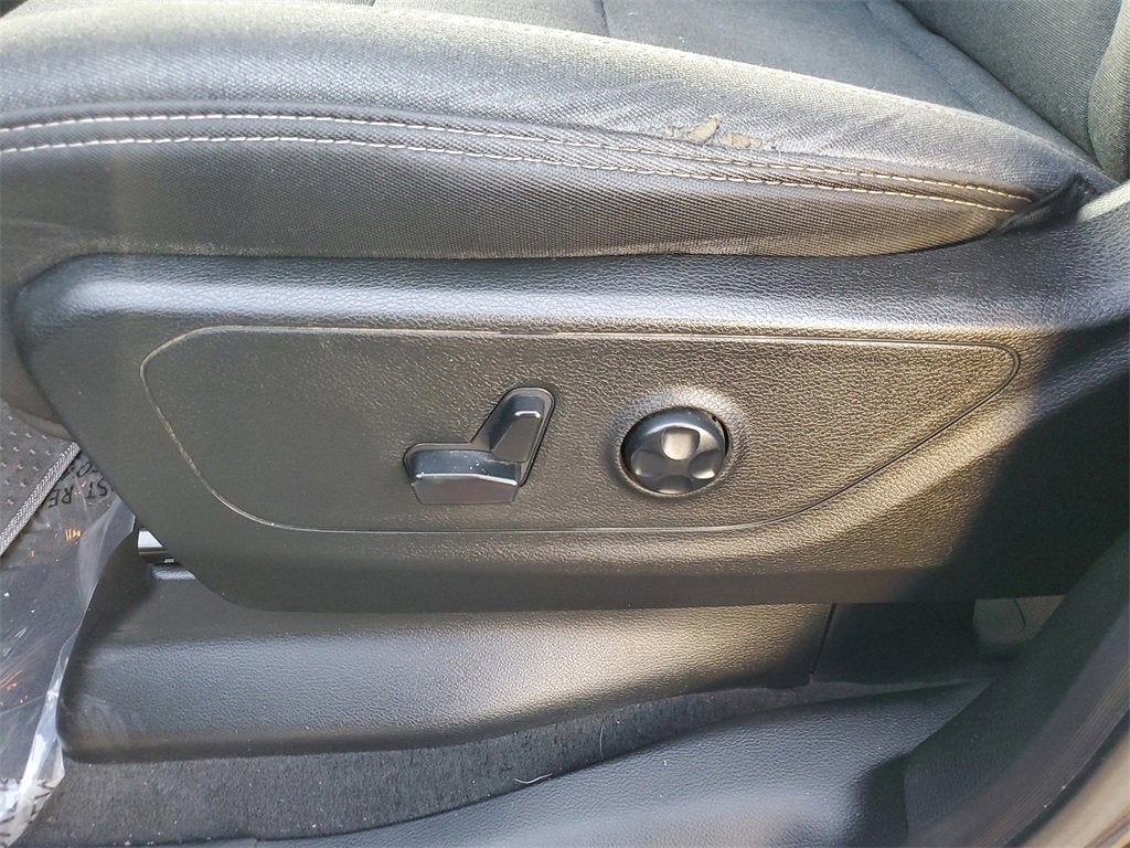 2019 RAM 1500 Big Horn/Lone Star Crew Cab 4x4 5'7" Box