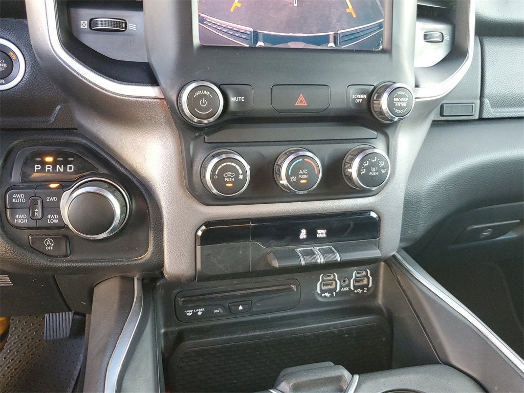 2019 RAM 1500 Big Horn/Lone Star Crew Cab 4x4 5'7" Box