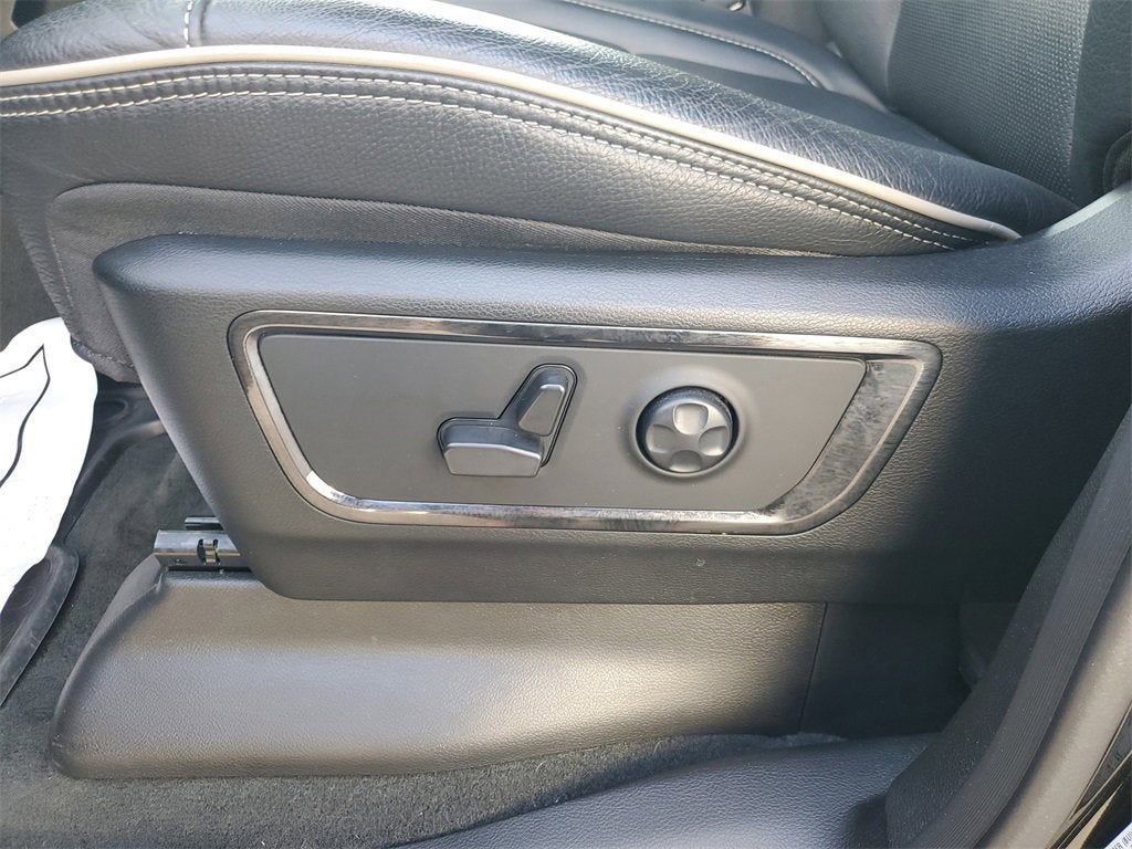 2023 RAM 1500 Limited Crew Cab 4x4 5'7" Box