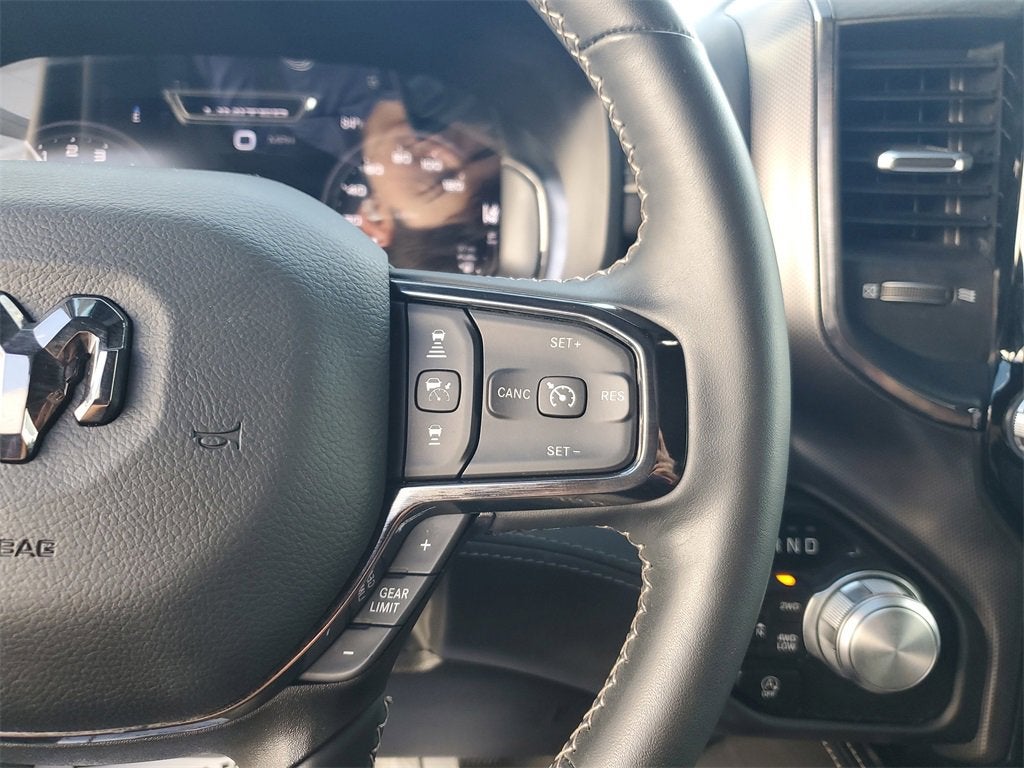 2023 RAM 1500 Limited Crew Cab 4x4 5'7" Box