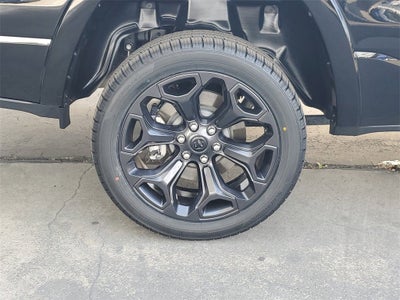 2023 RAM 1500 Limited Crew Cab 4x4 5'7" Box
