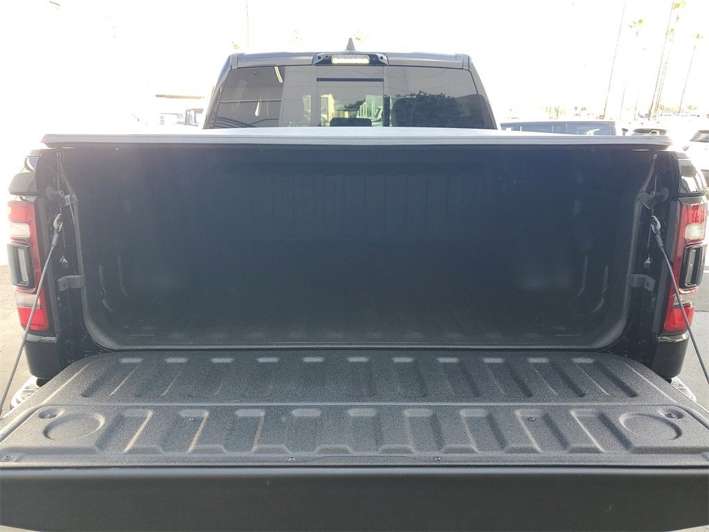 2023 RAM 1500 Limited Crew Cab 4x4 5'7" Box