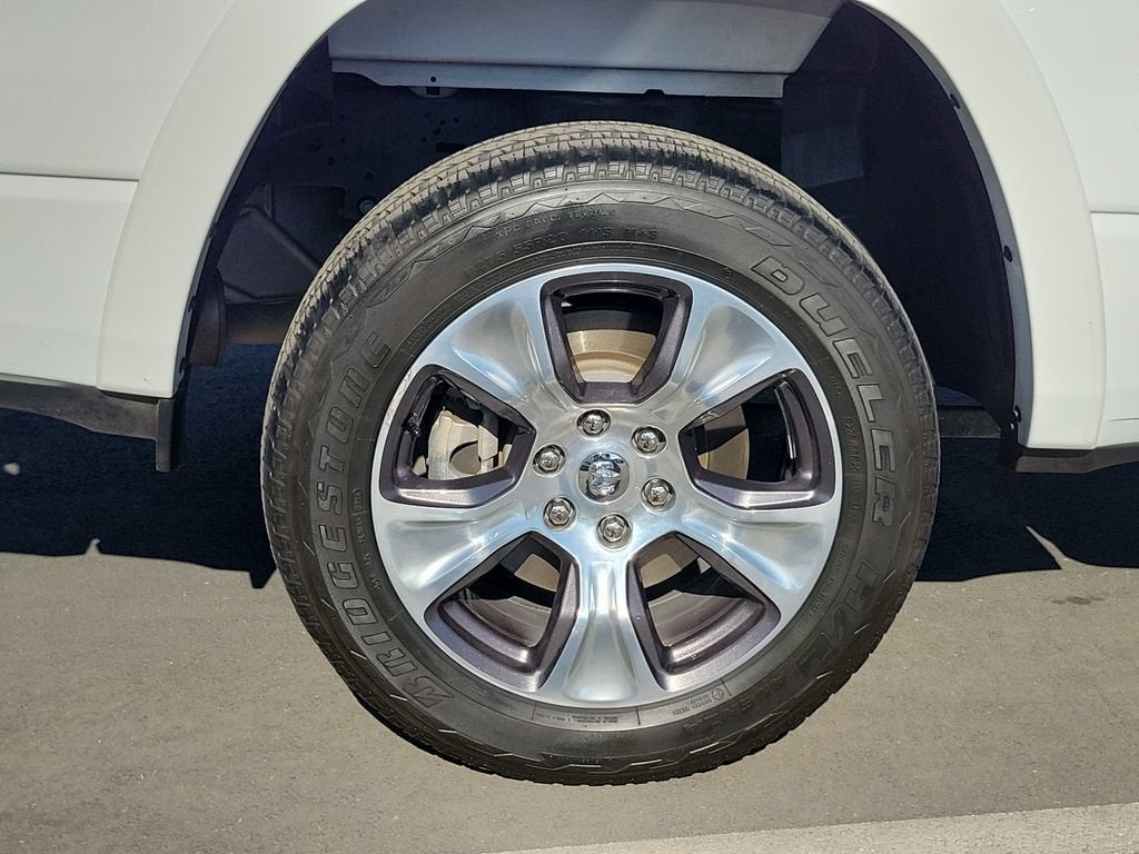 2022 RAM 1500 Laramie Crew Cab 4x4 5'7" Box