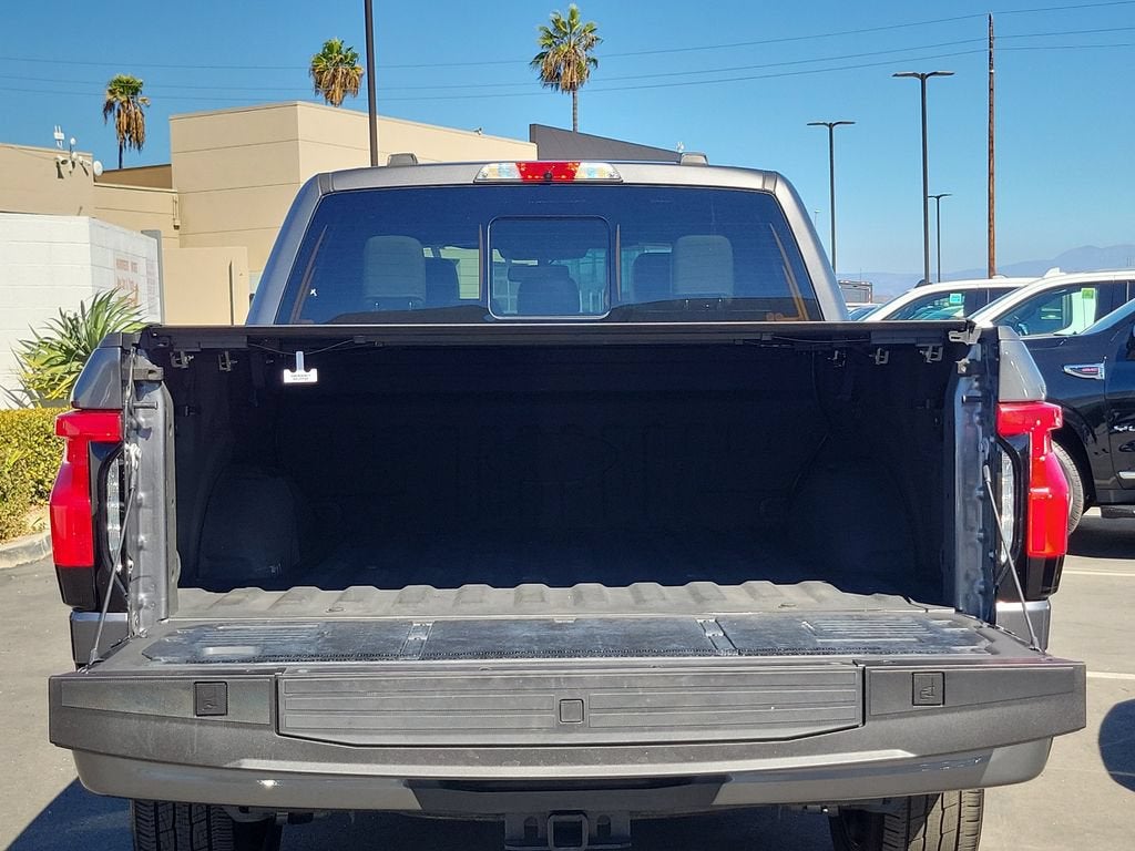 2023 Ford F-150 Lightning Pro