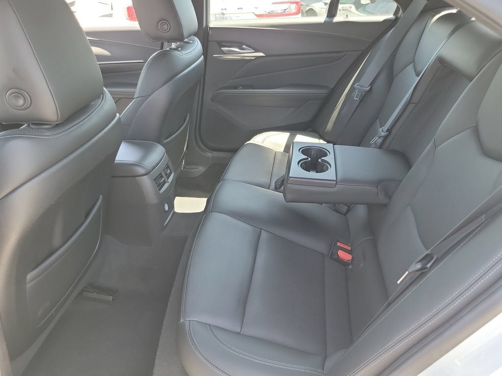 2023 Cadillac CT4 Premium Luxury
