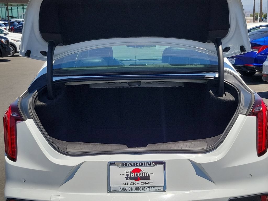 2023 Cadillac CT4 Premium Luxury