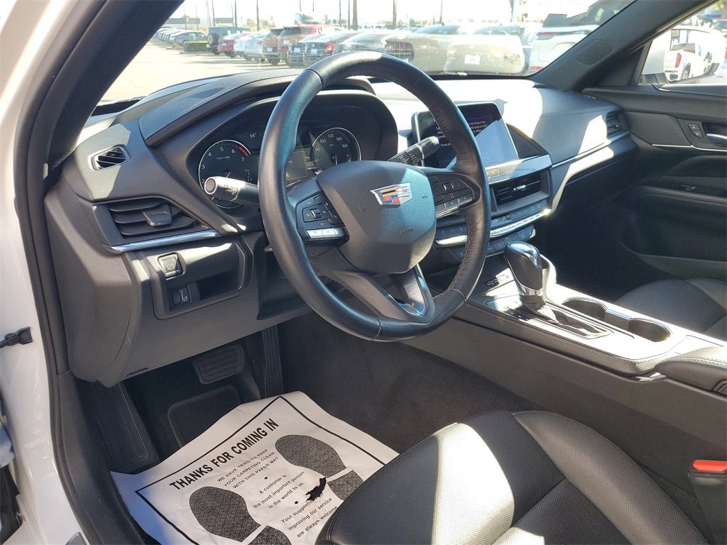 2023 Cadillac CT4 Premium Luxury