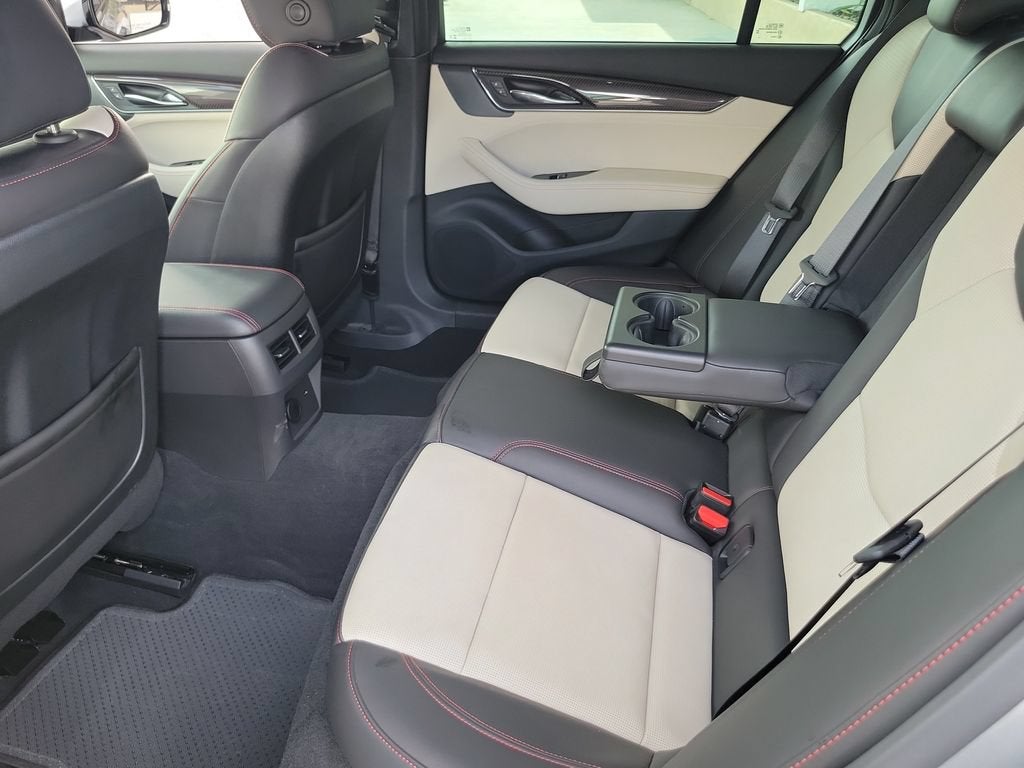 2025 Cadillac CT5 Sport