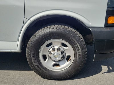 2020 Chevrolet Express Passenger 3500 LS