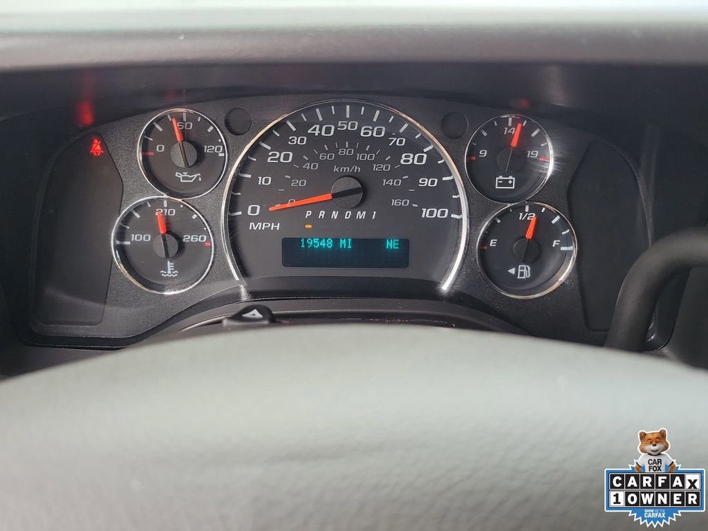 2025 Chevrolet Express Passenger 1LT