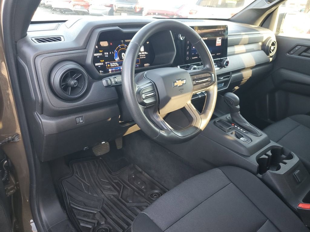 2024 Chevrolet Colorado WT