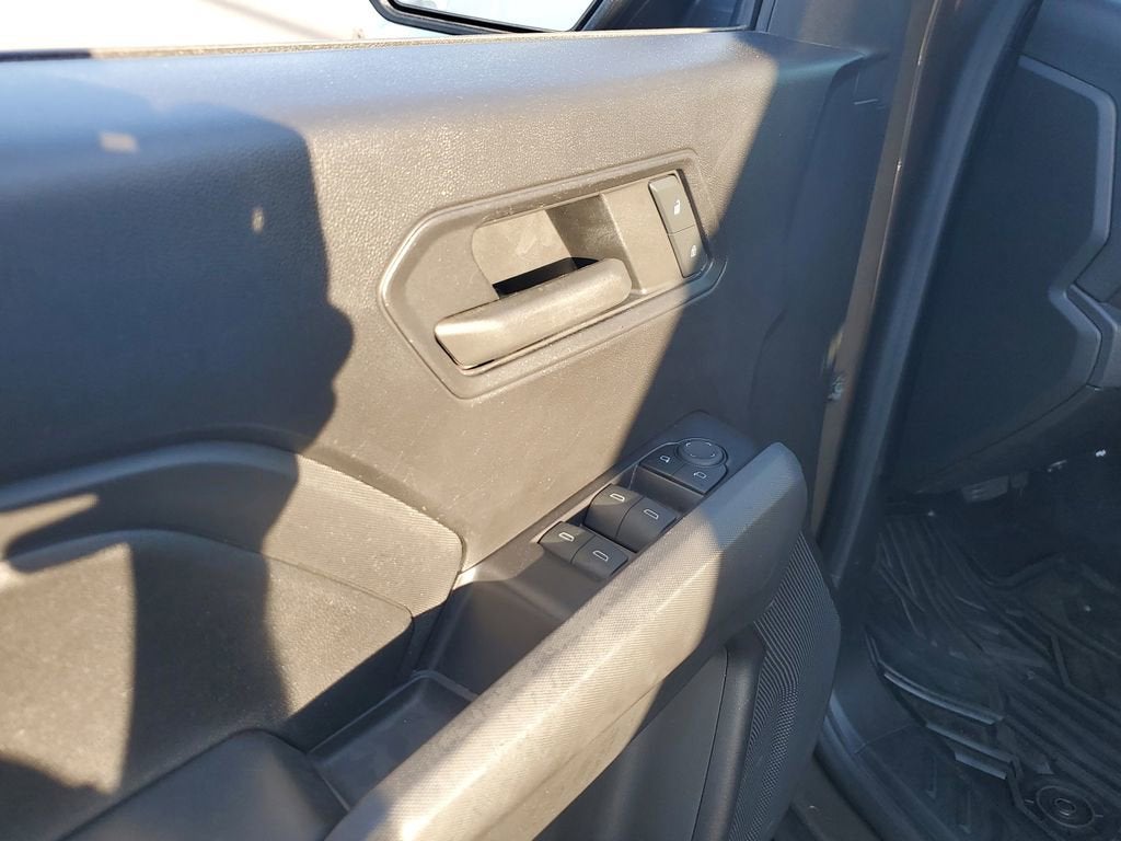 2024 Chevrolet Colorado WT