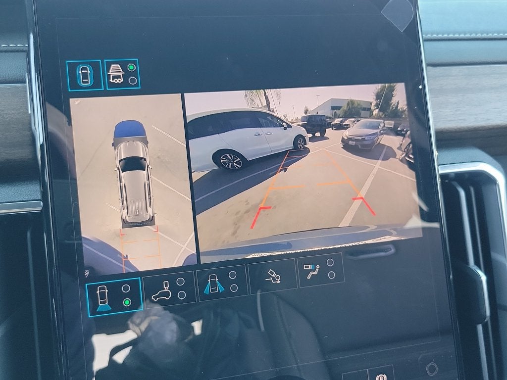 2027 GMC Acadia Denali Ultimate - Photo 17