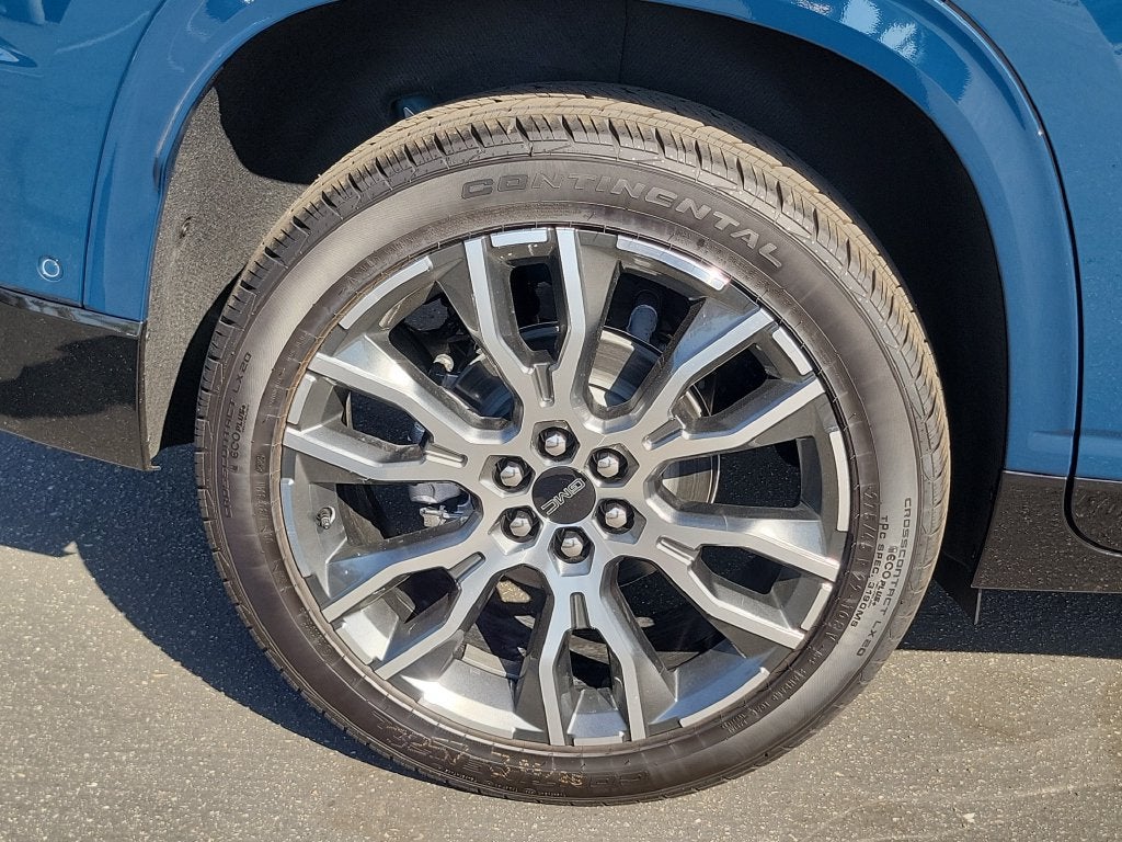 2027 GMC Acadia Denali Ultimate - Photo 5