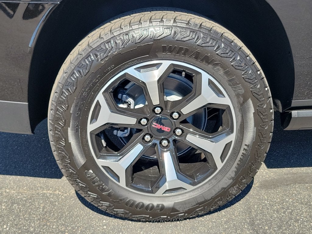 2027 GMC Yukon XL AT4