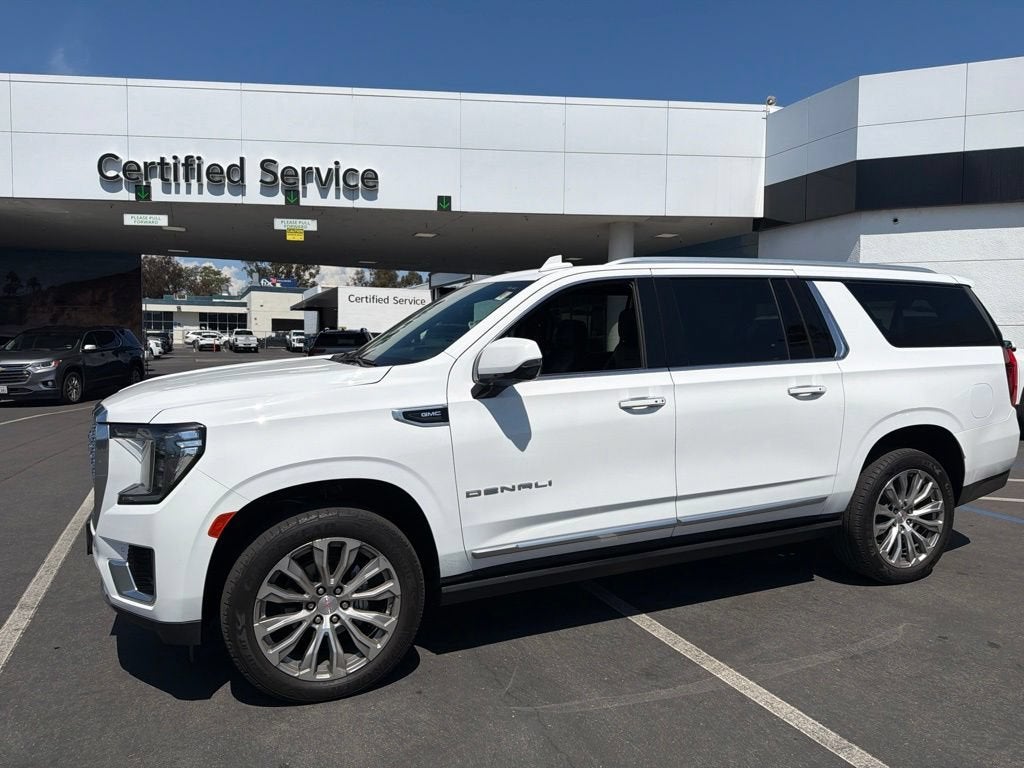 2022 GMC Yukon XL Denali