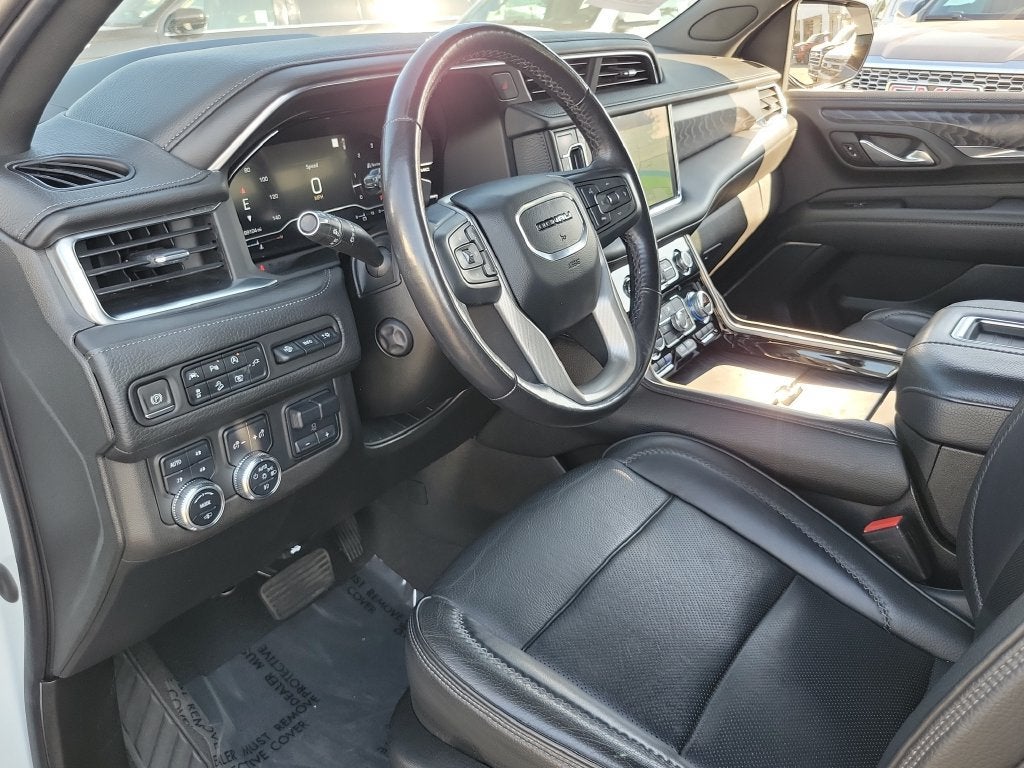 2022 GMC Yukon XL Denali