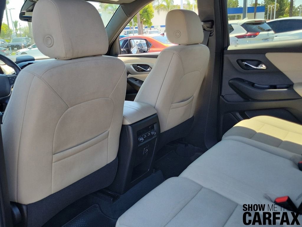 2022 Chevrolet Traverse LS