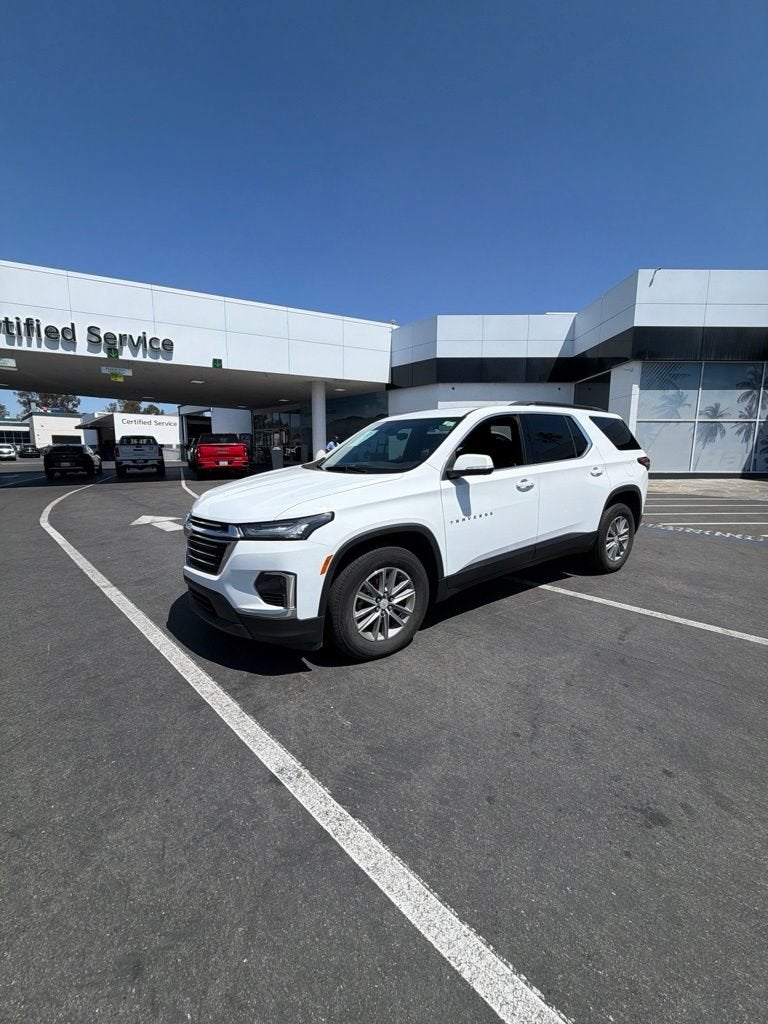 2023 Chevrolet Traverse LT Cloth