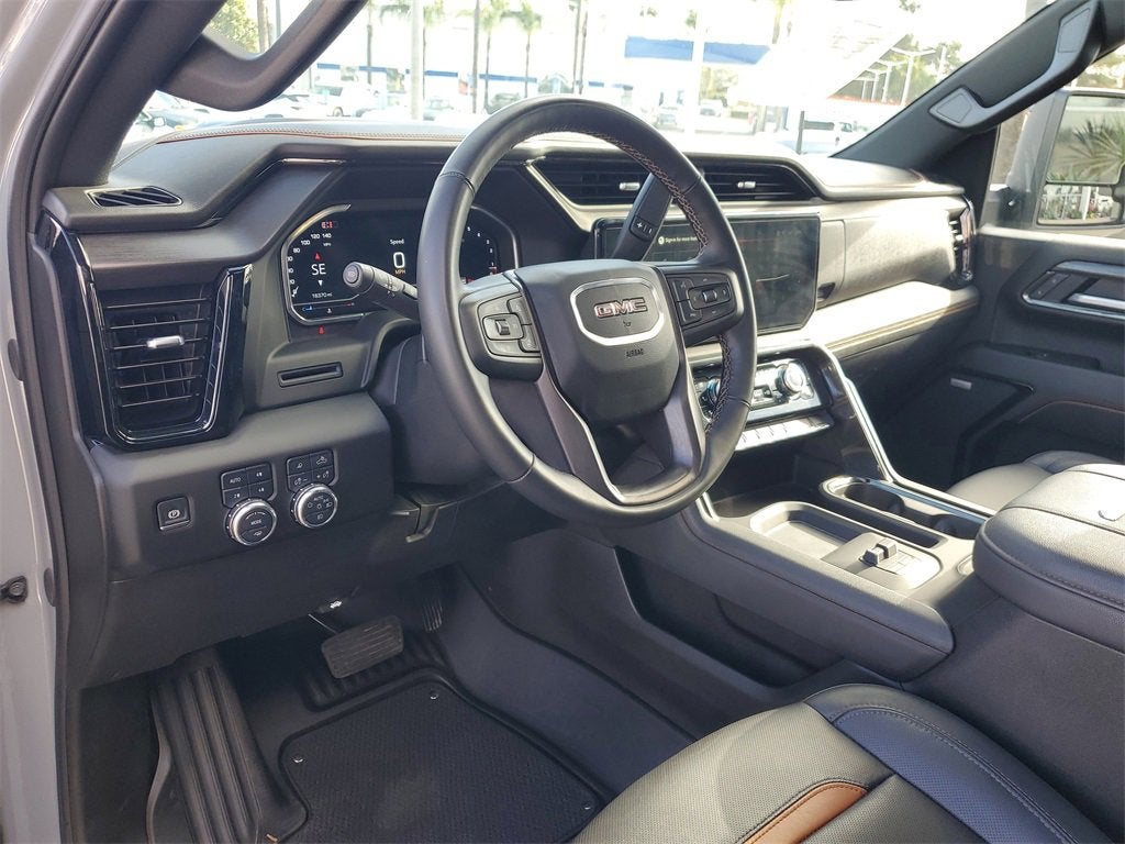 2025 GMC Sierra 2500 HD AT4