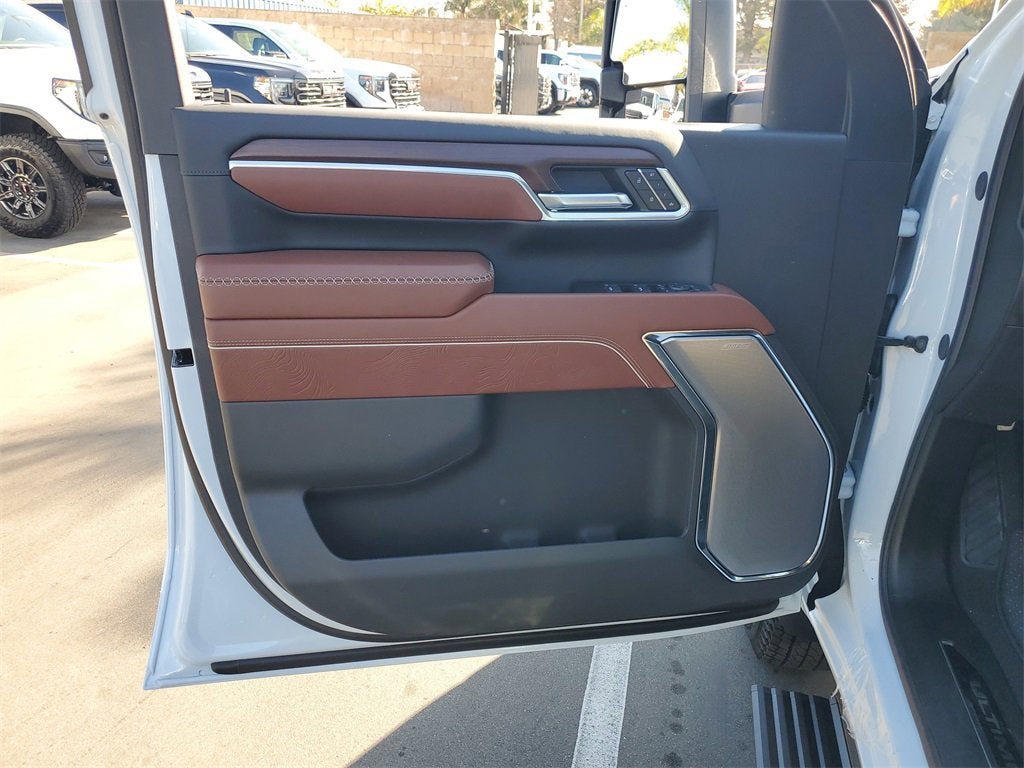 2026 GMC Sierra 3500 HD Denali Ultimate