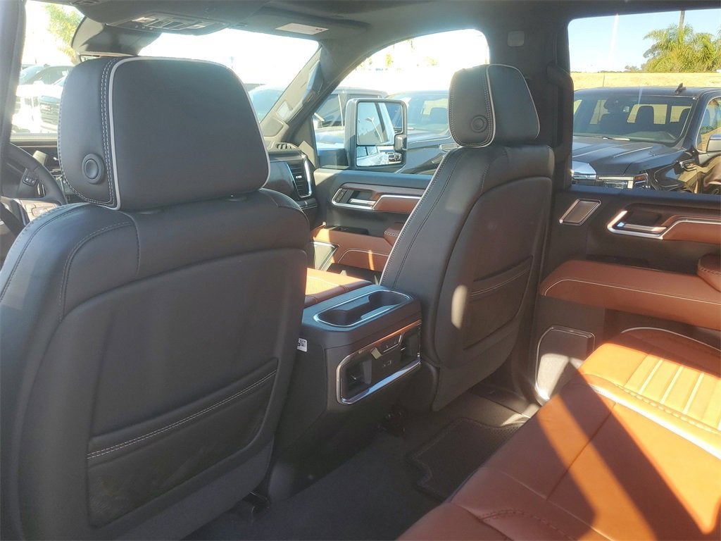 2026 GMC Sierra 3500 HD Denali Ultimate DRW