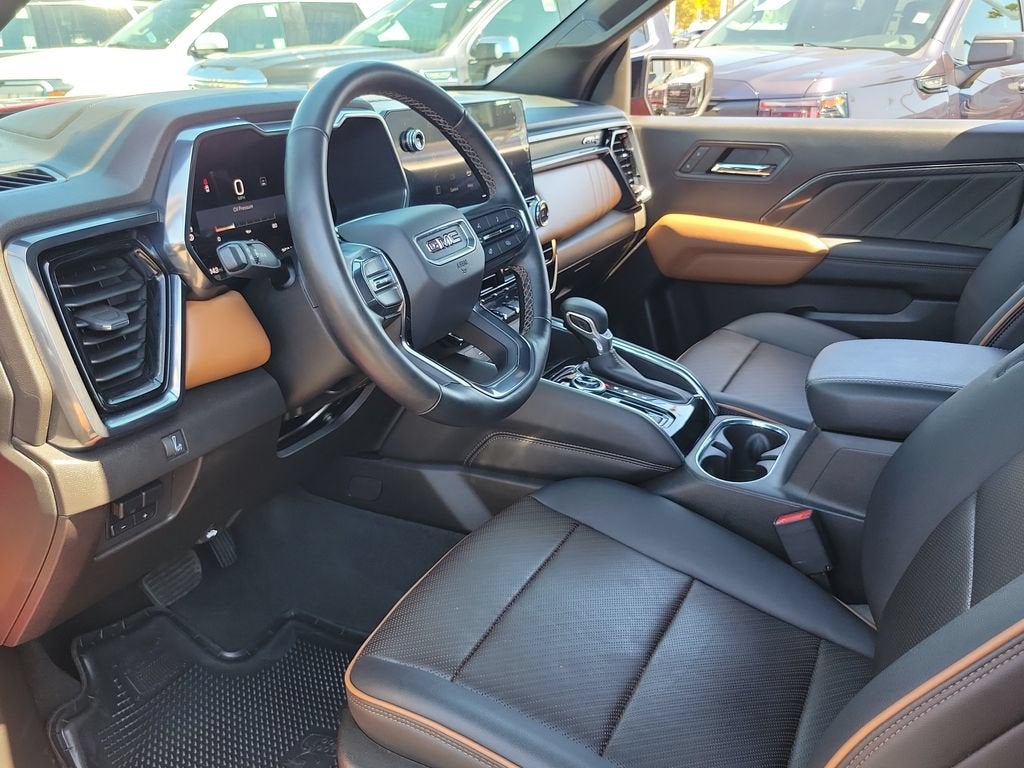 2023 GMC Canyon AT4