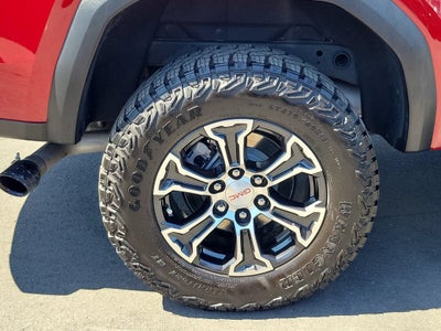 2023 GMC Canyon AT4