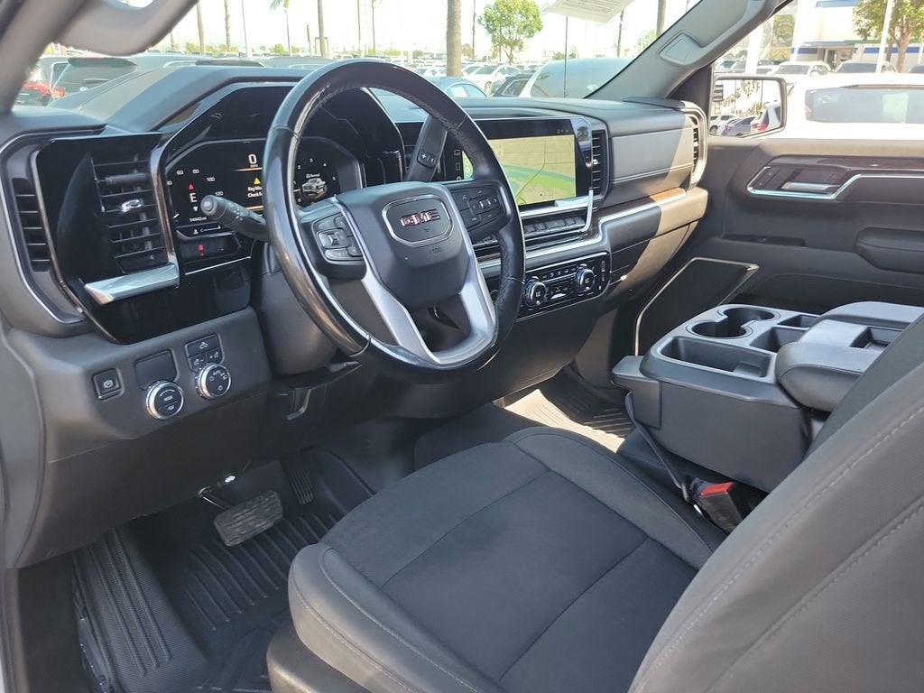 2023 GMC Sierra 1500 SLE