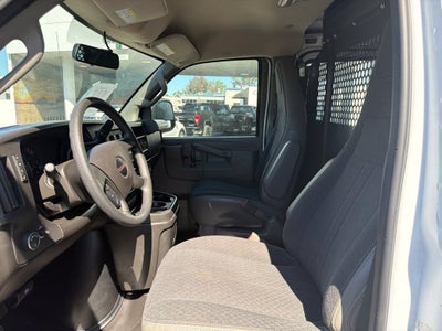 2025 GMC Savana Cargo Work Van