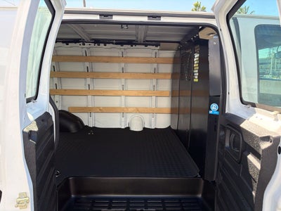 2025 GMC Savana Cargo Work Van
