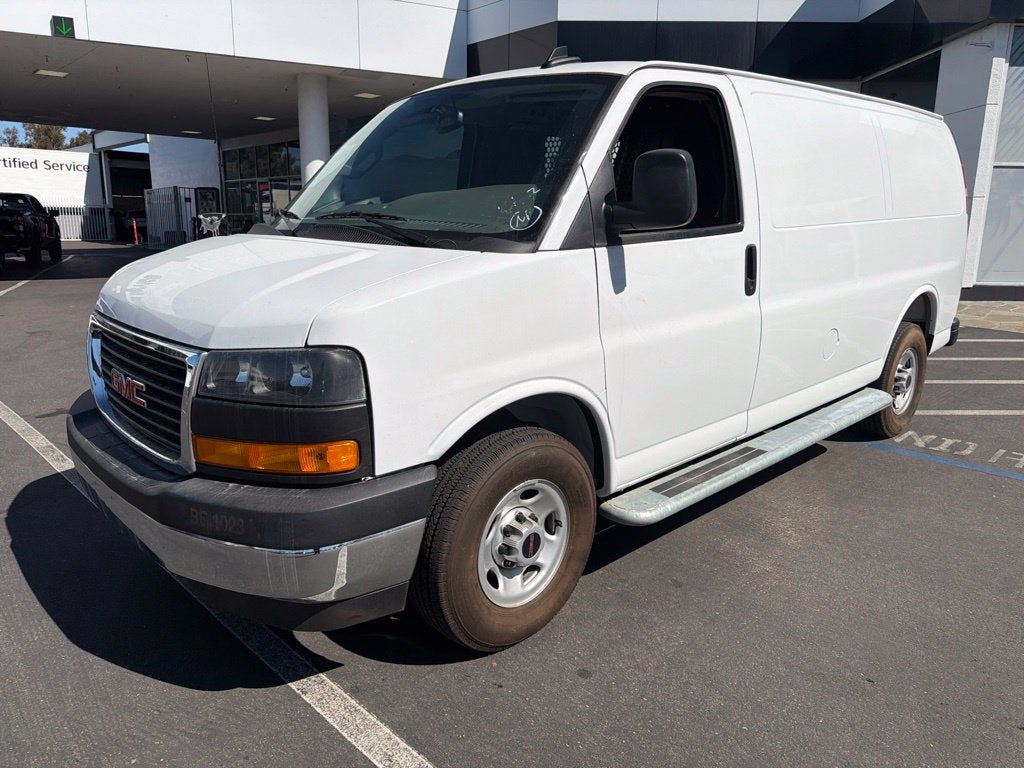2025 GMC Savana Cargo Work Van