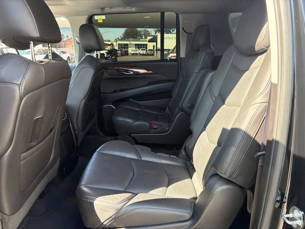 2015 Cadillac Escalade ESV Luxury