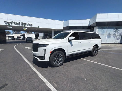 2022 Cadillac Escalade ESV Sport