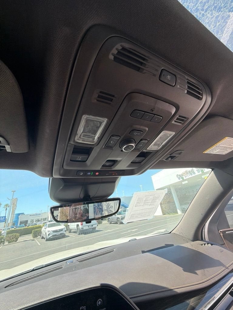 2022 Cadillac Escalade ESV Sport