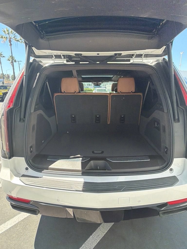 2022 Cadillac Escalade ESV Sport