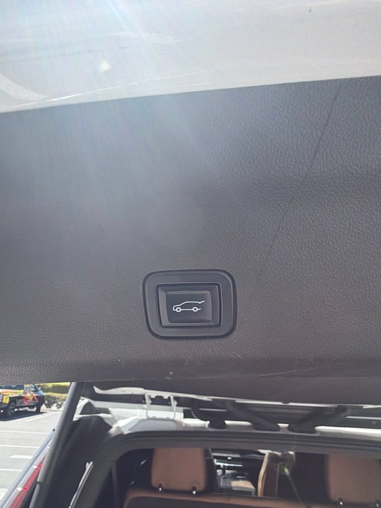 2022 Cadillac Escalade ESV Sport