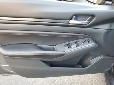 2021 Nissan Altima SR FWD