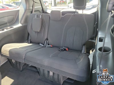 2024 Chrysler Pacifica Touring