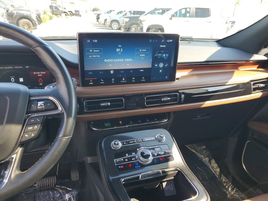 2023 Lincoln Nautilus Reserve