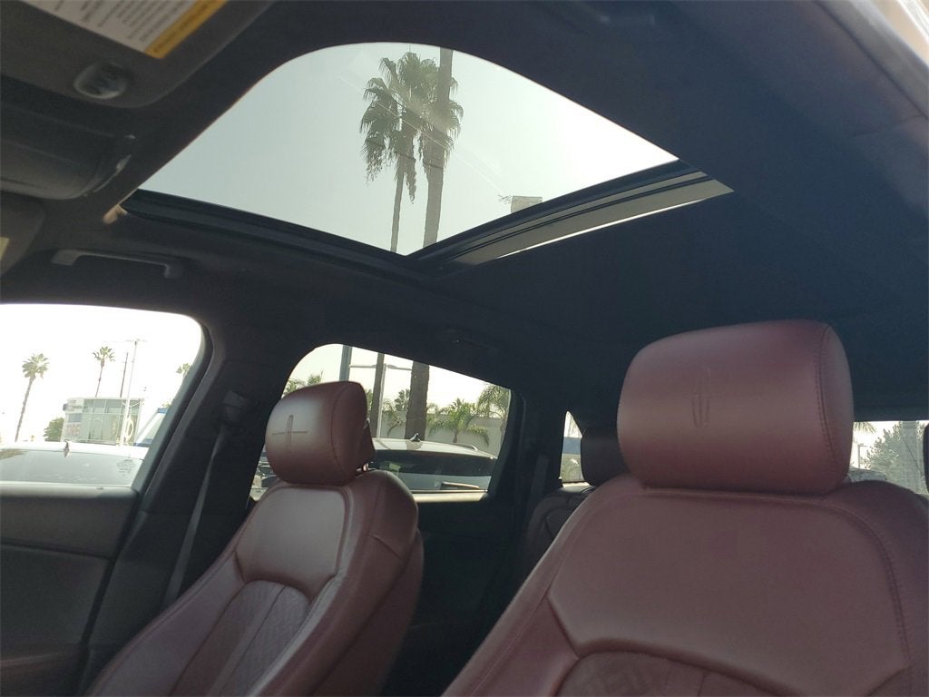 2019 Lincoln Nautilus Black Label