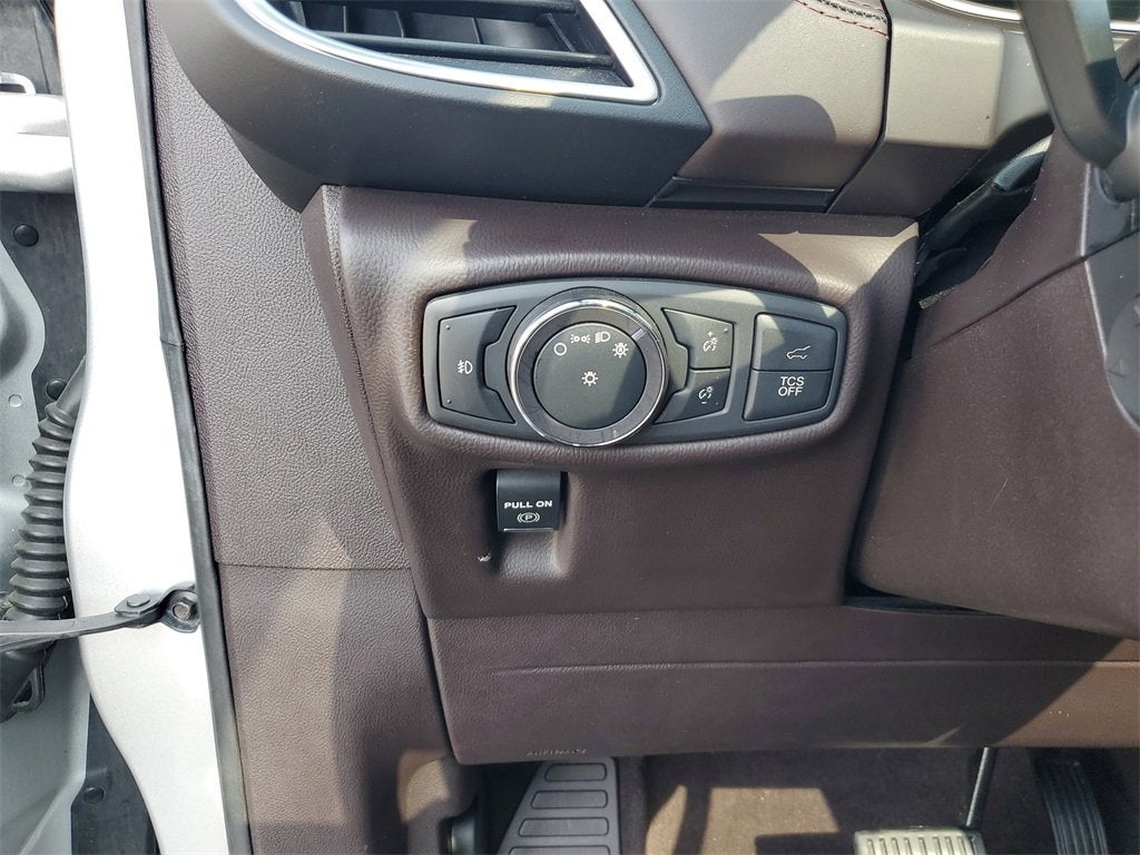 2019 Lincoln Nautilus Black Label