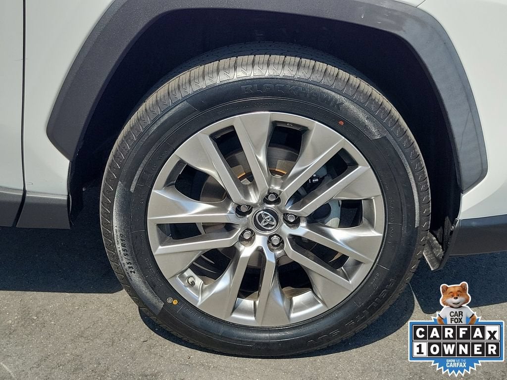 2019 Toyota RAV4 XLE Premium