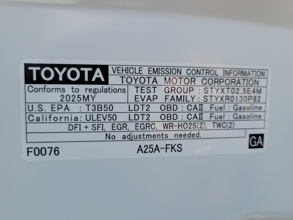 2025 Toyota RAV4 XLE