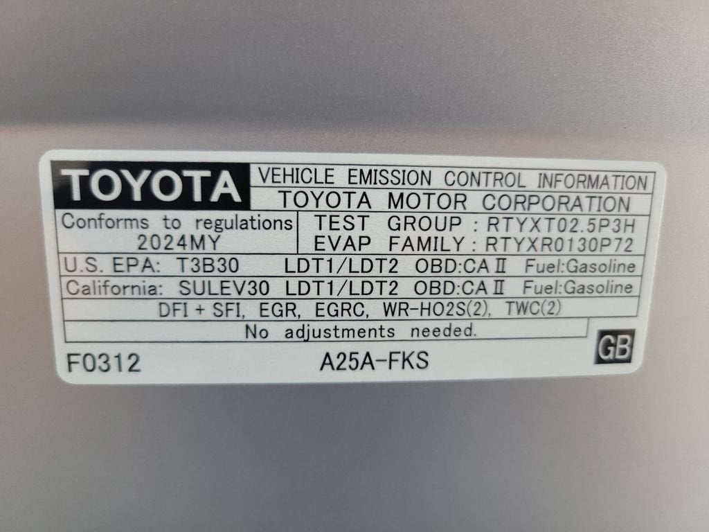 2024 Toyota RAV4 XLE