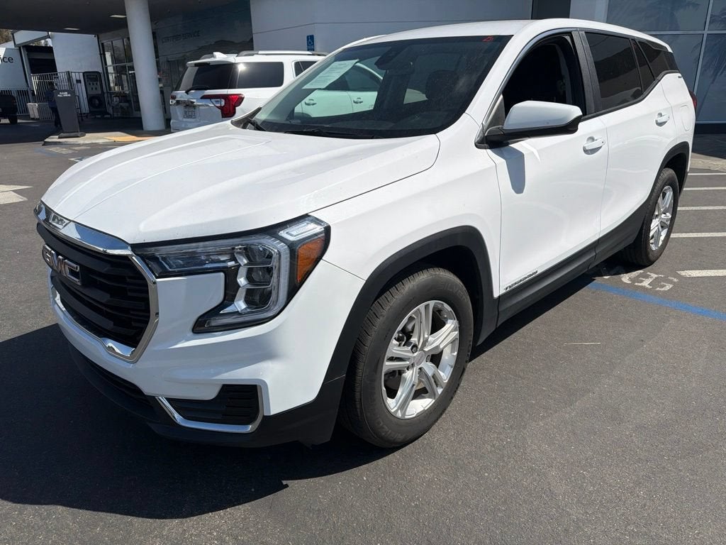 2024 GMC Terrain SLE