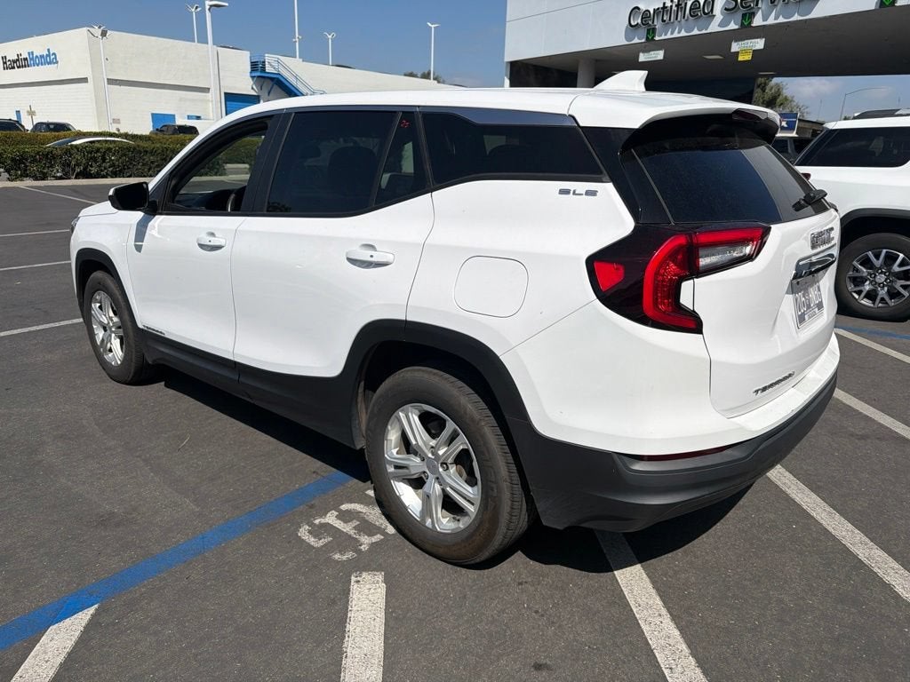 2024 GMC Terrain SLE