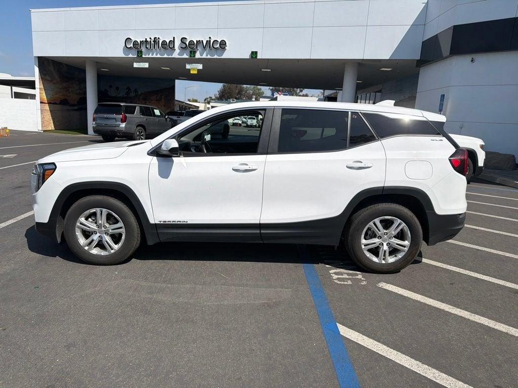2024 GMC Terrain SLE